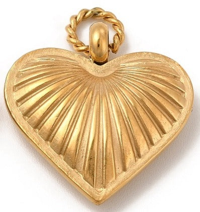 Large Heart with Rope Jump Ring (20x19x4.5mm)