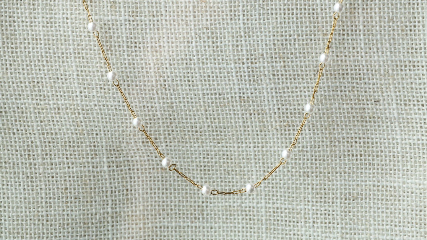 Dainty Pearl Chain