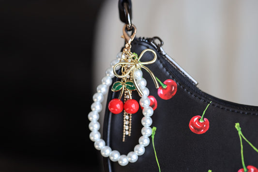 Cherry Clip