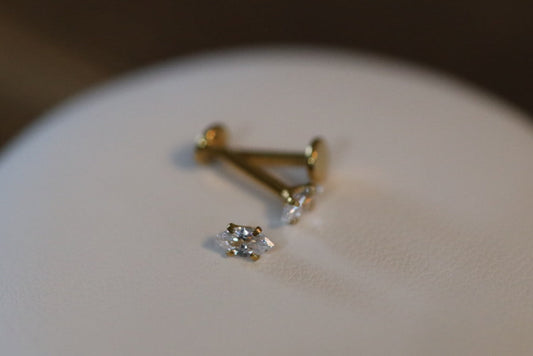 Stella Flat Back Studs – Gold Surgical Steel